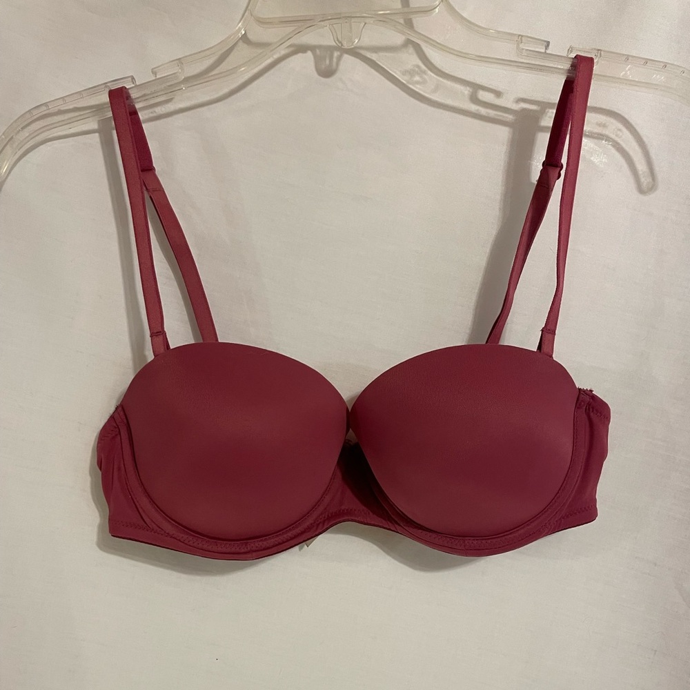 Victoria secret strapless push up bra| 34C